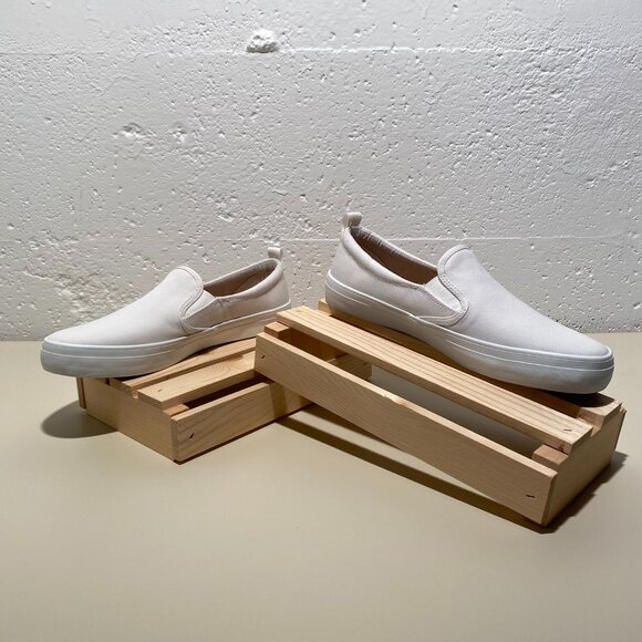 Sperry Women's SeaCycled Crest Twin Gore Canvas Sneakers - NWOB - Picture 3 of 11